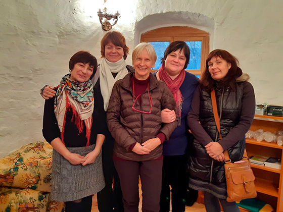 Сотрудницы центра с французскими коллегами во время международной программы «СестроКитеж»