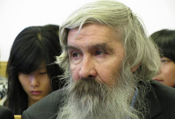 Умер переводчик «Божественной комедии» Александр Илюшин
